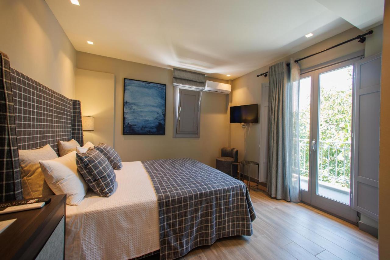 Kastro Maini Hotel Ареополис Екстериор снимка