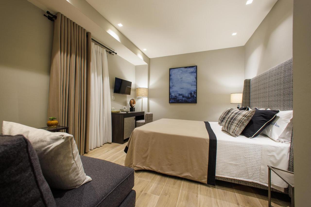 Kastro Maini Hotel Ареополис Екстериор снимка