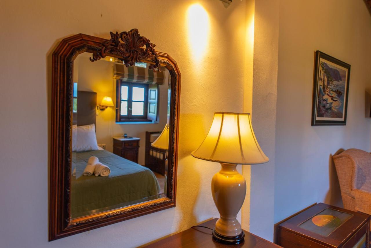 Kastro Maini Hotel Ареополис Екстериор снимка